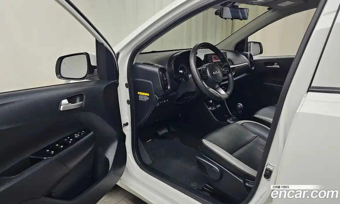 Kia Morning 2022 1.0 Автомат в Москве № 534886, фото 10