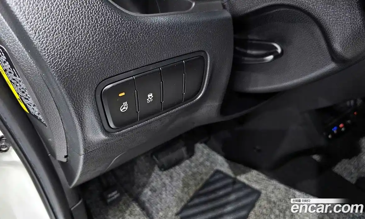 Kia Ray 2023 1.0 Автомат в Москве № 535028, фото 16