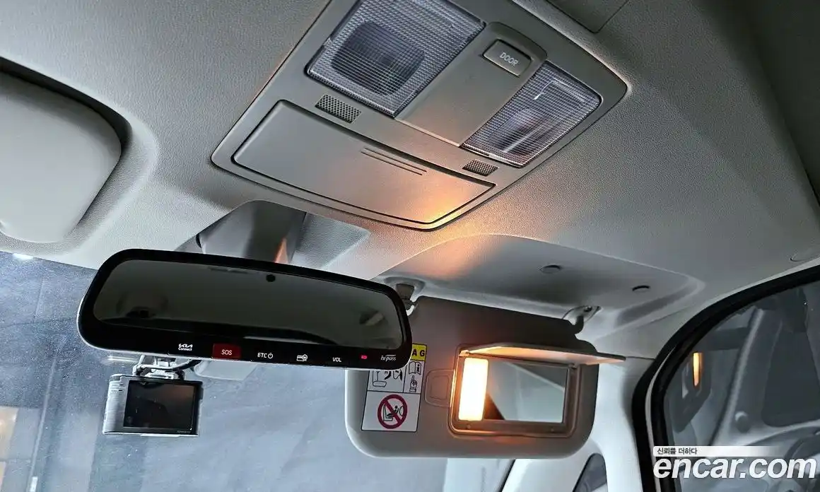 Kia Ray 2023 1.0 Автомат в Москве № 535028, фото 19