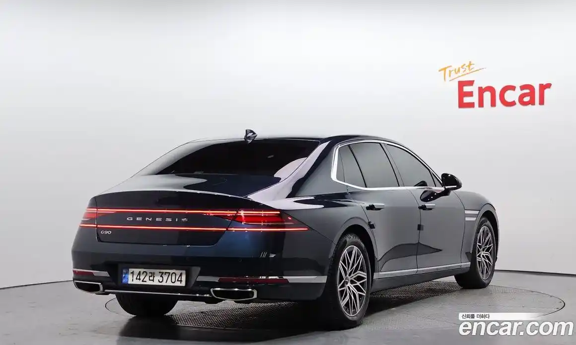 Genesis G90 2023 3.5 Автомат в Москве № 536723, фото 2