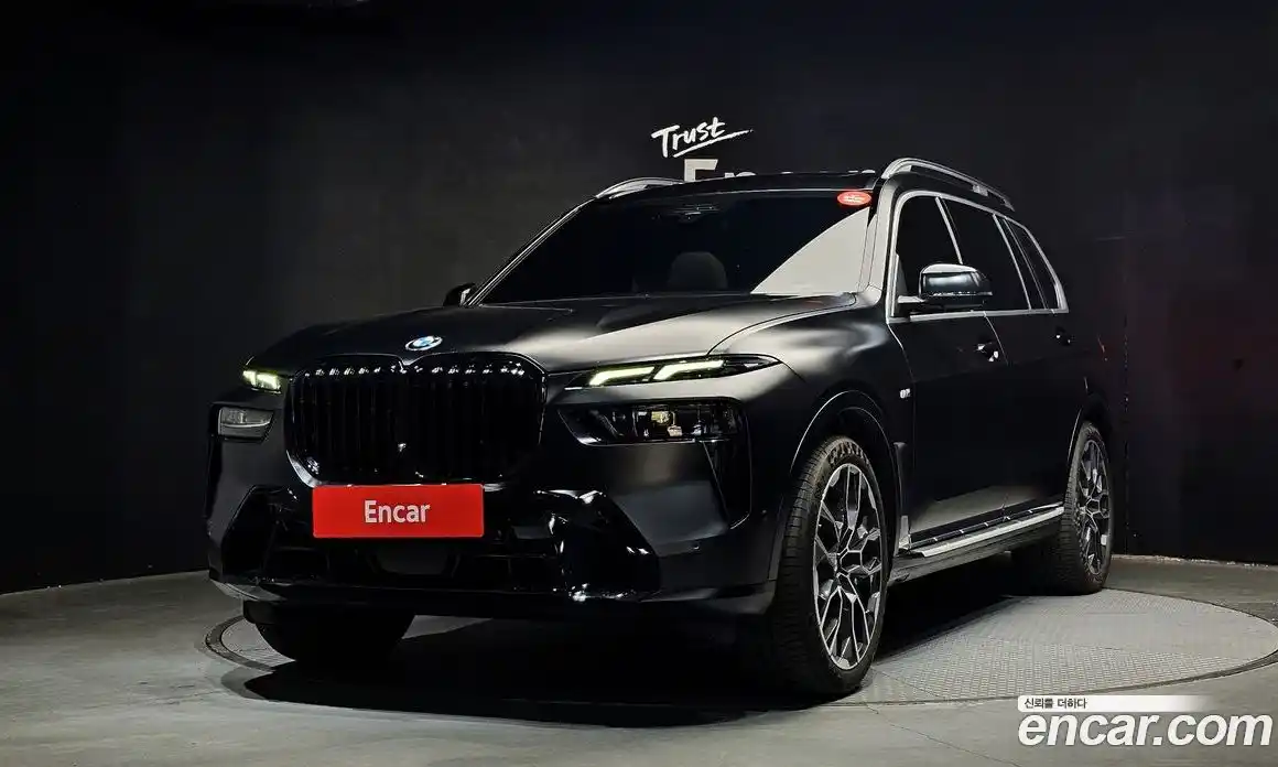BMW X7 2025 3.0 Автомат в Москве № 537884, фото 1