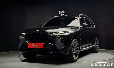 BMW X7, 2025