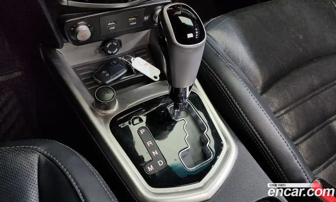 SsangYong TIBOLI 2015 1.6 Автомат в Москве № 539343, фото 9