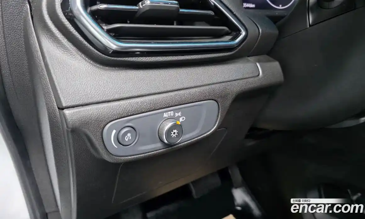 Chevrolet Bolt EV 2022 0.2 Автомат в Москве № 539923, фото 17