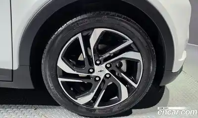 Chevrolet Bolt EV 2022 0.2 Автомат в Москве № 539923, миниатюра 5