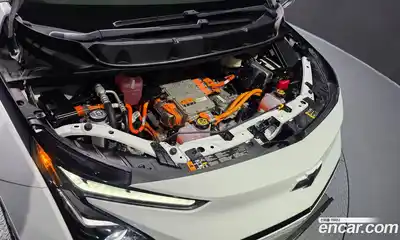 Chevrolet Bolt EV 2022 0.2 Автомат в Москве № 539923, миниатюра 6