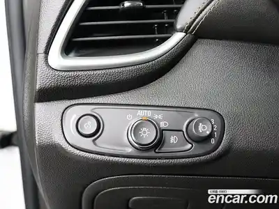 Chevrolet Trax 2019 1.4 Автомат в Москве № 540544, миниатюра 12