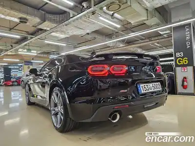 Chevrolet Camaro 2021 6.2 Автомат в Москве № 540570, миниатюра 4