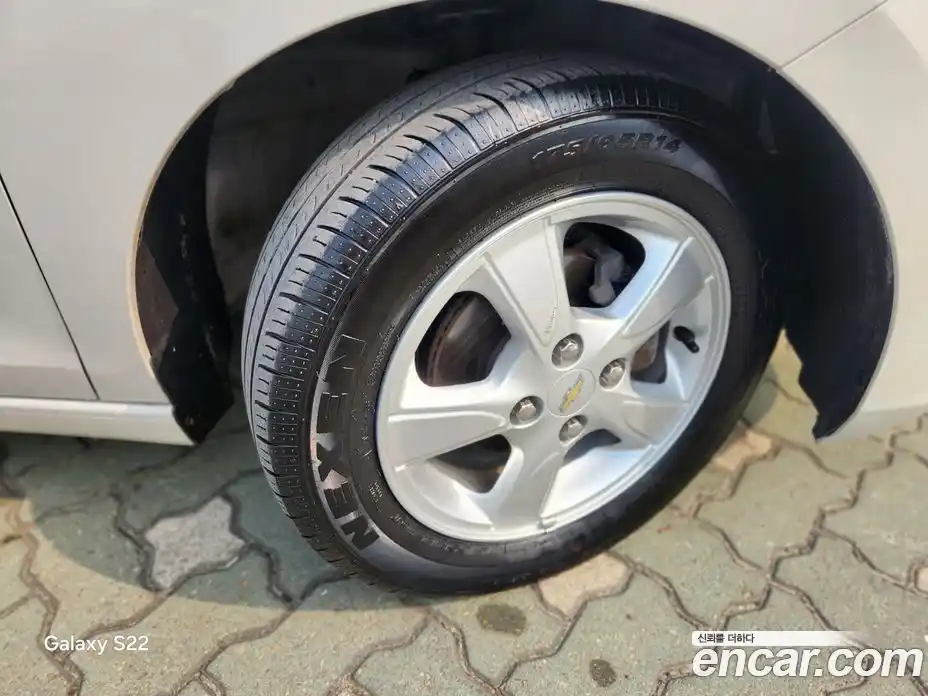 Chevrolet Spark 2016 1.0 Автомат в Москве № 540731, фото 12