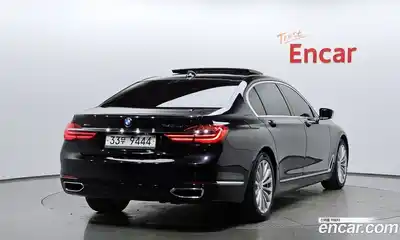 BMW 7-Series, 2016