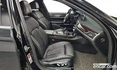 BMW 7-Series 2016 3.0 Автомат в Москве № 541085, миниатюра 10