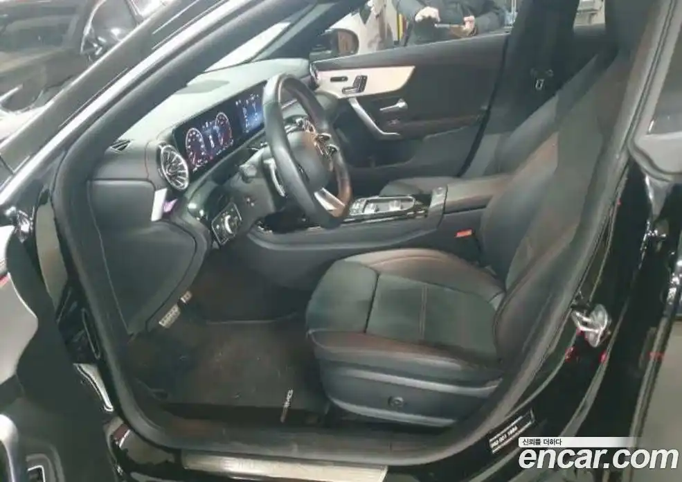 Mercedes-Benz CLA-Class 2024 2.0 Автомат в Москве № 542553, фото 4