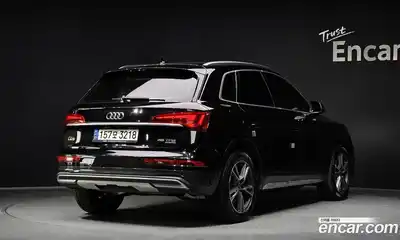 Audi Q5 2021 2.0 Автомат в Москве № 544071, миниатюра 2
