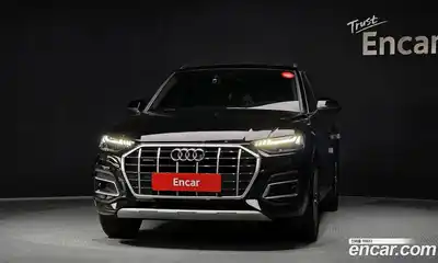 Audi Q5 2021 2.0 Автомат в Москве № 544071, миниатюра 3