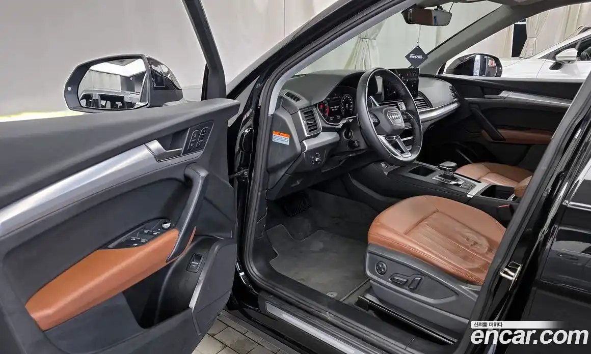 Audi Q5 2021 2.0 Автомат в Москве № 544071, фото 10