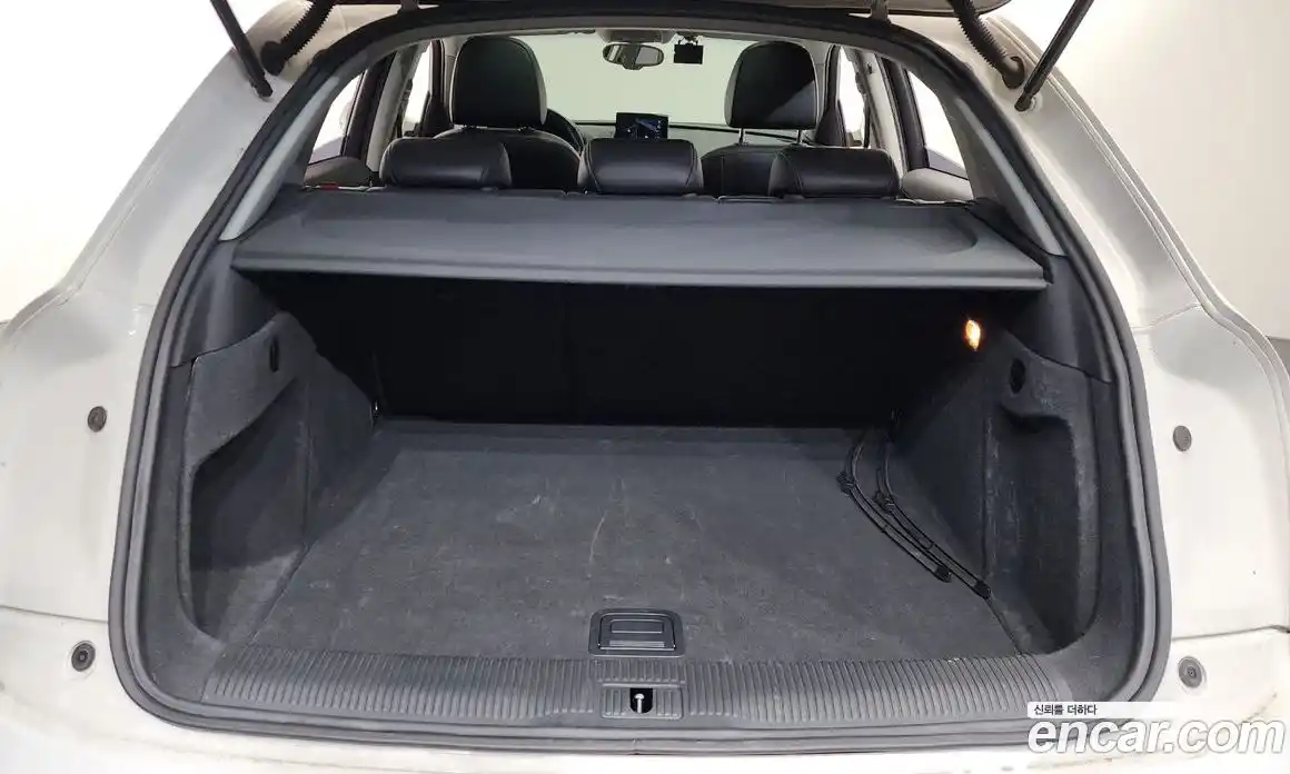 Audi Q3 2015 2.0 Автомат в Москве № 544274, фото 20