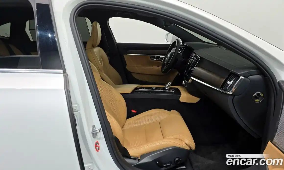 Volvo S90 2023 2.0 Автомат в Москве № 545100, фото 11