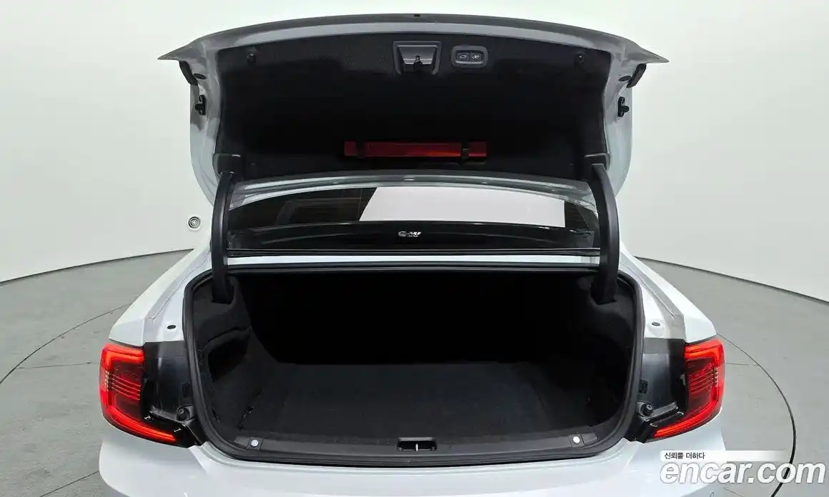 Volvo S90 2023 2.0 Автомат в Москве № 545100, фото 20