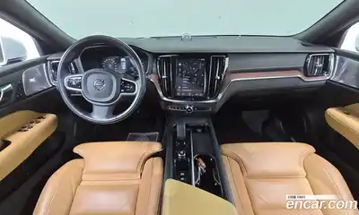 Volvo V60 2022 2.0 Автомат в Москве № 545187, миниатюра 7