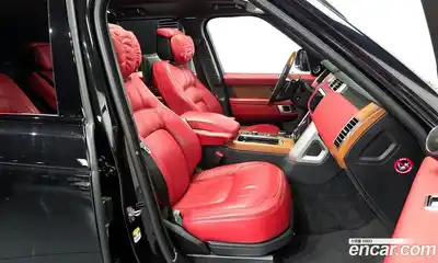 Land Rover Range-Rover 2019 4.4 Автомат в Москве № 546263, миниатюра 11