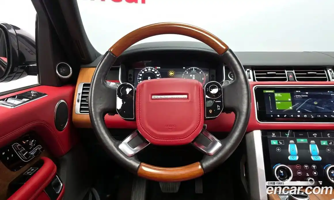 Land Rover Range-Rover 2019 4.4 Автомат в Москве № 546263, фото 13