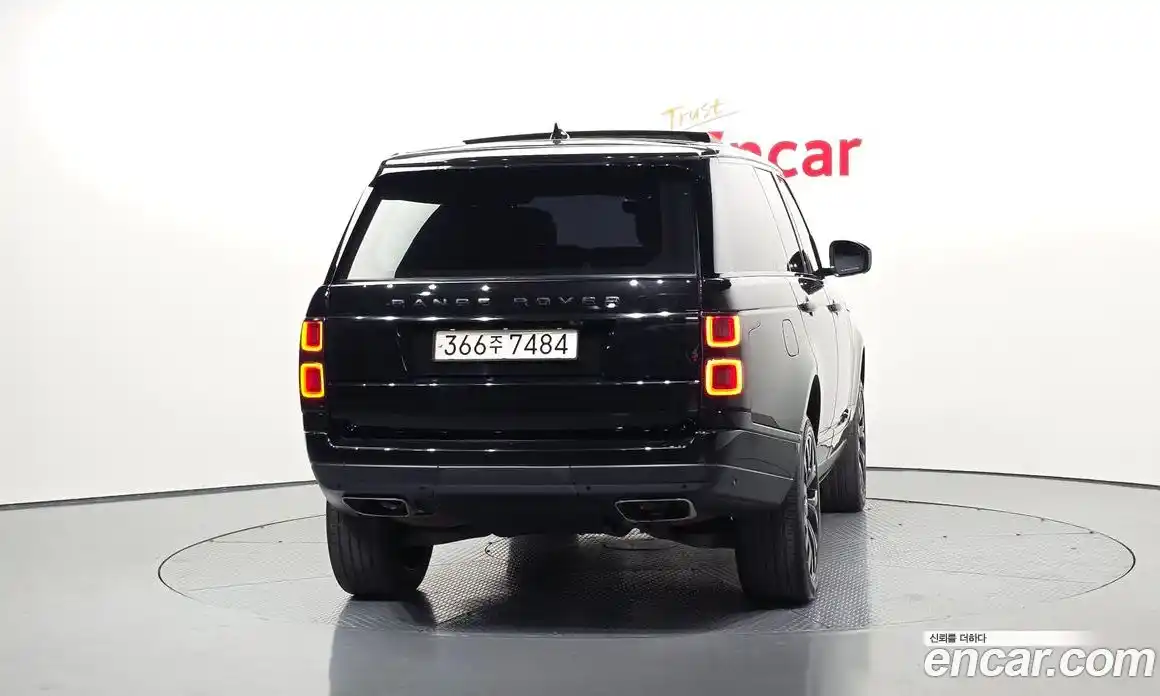 Land Rover Range-Rover 2019 4.4 Автомат в Москве № 546263, фото 4