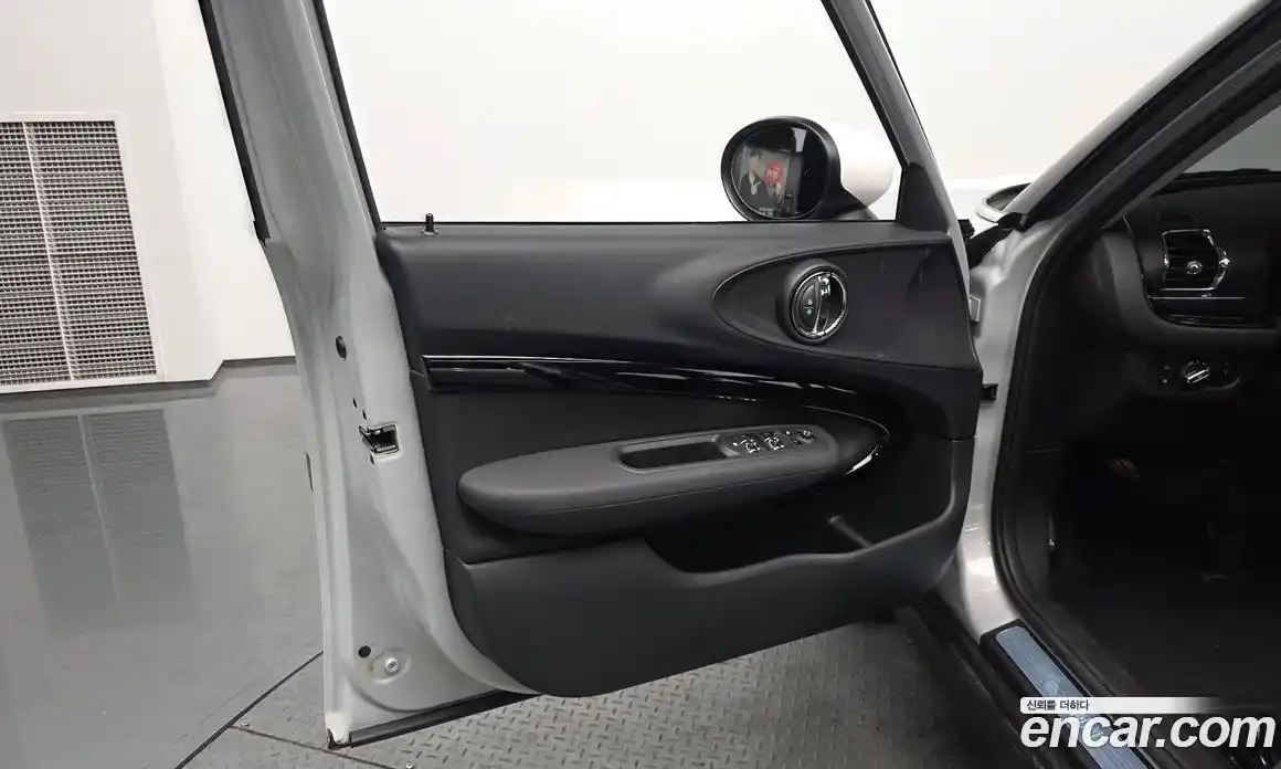 Mini Clubman 2023 1.5 Автомат в Москве № 546364, фото 11