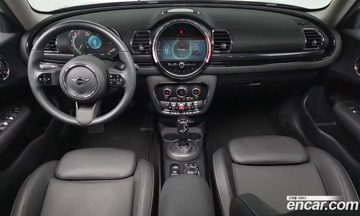 Mini Clubman 2023 1.5 Автомат в Москве № 546364, фото 6