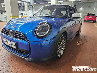 Mini Cooper 2025 2.0 Автомат в Москве № 546722, миниатюра 2