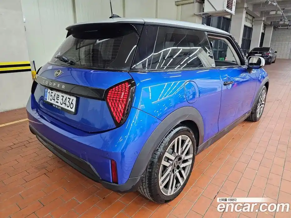 Mini Cooper 2025 2.0 Автомат в Москве № 546722, фото 4