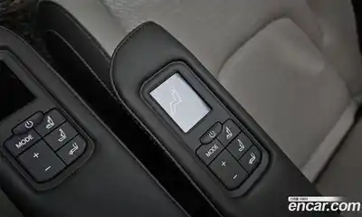 Kia Canival 2024 2.2 Автомат в Москве № 55790, миниатюра 4