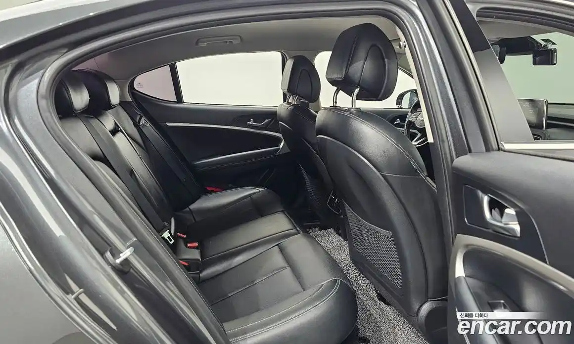 Genesis G70 2018 2.2 Автомат в Москве № 57072, фото 15