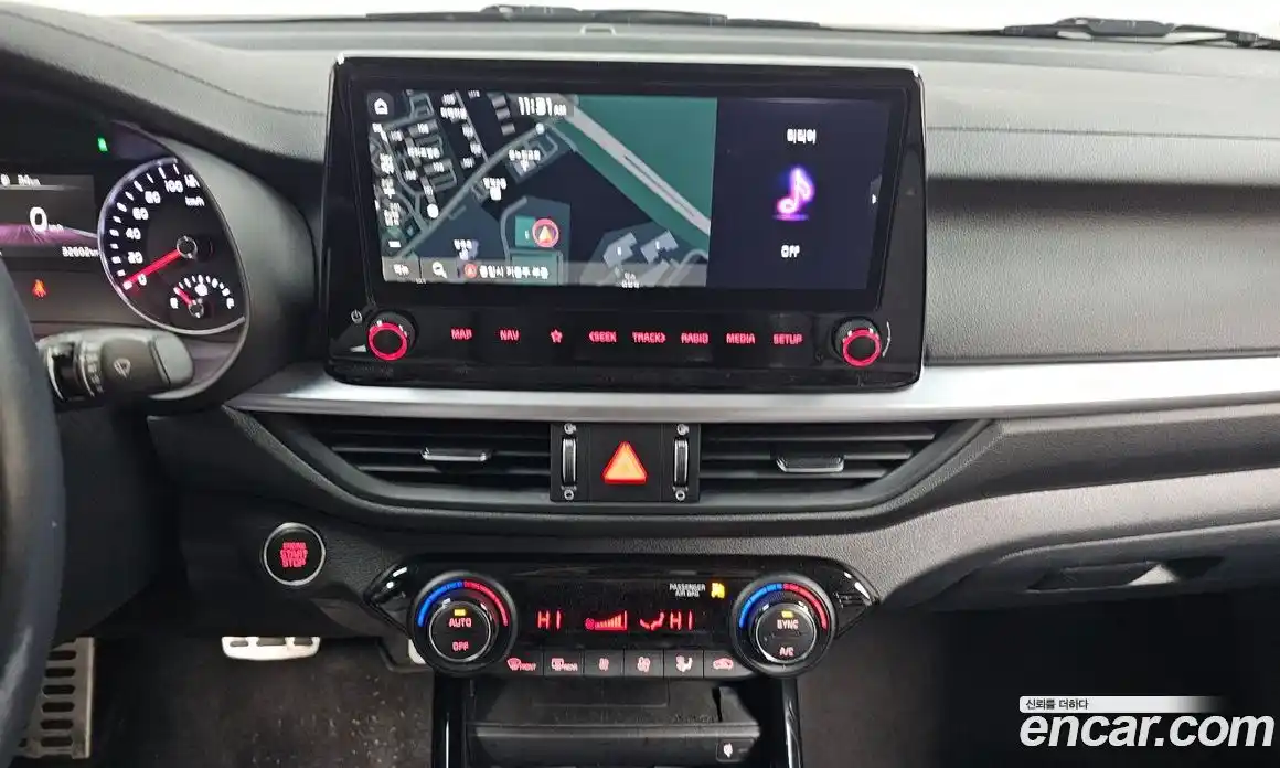 Kia K3 2023 1.6 Автомат в Москве № 60333, фото 13