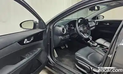 Kia K3 2023 1.6 Автомат в Москве № 60333, миниатюра 3