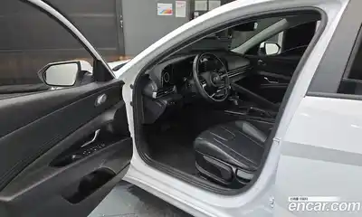 Hyundai Avante, 2022