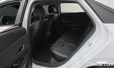 Hyundai Avante 2022 1.6 Автомат в Москве № 7002, миниатюра 12