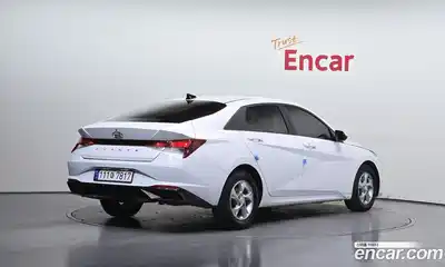 Hyundai Avante 2022 1.6 Автомат в Москве № 7002, миниатюра 3