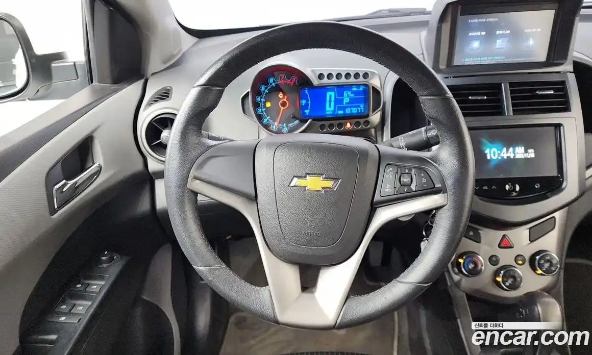 Chevrolet Aveo 2013 1.6 Автомат в Москве № 103258, фото 13
