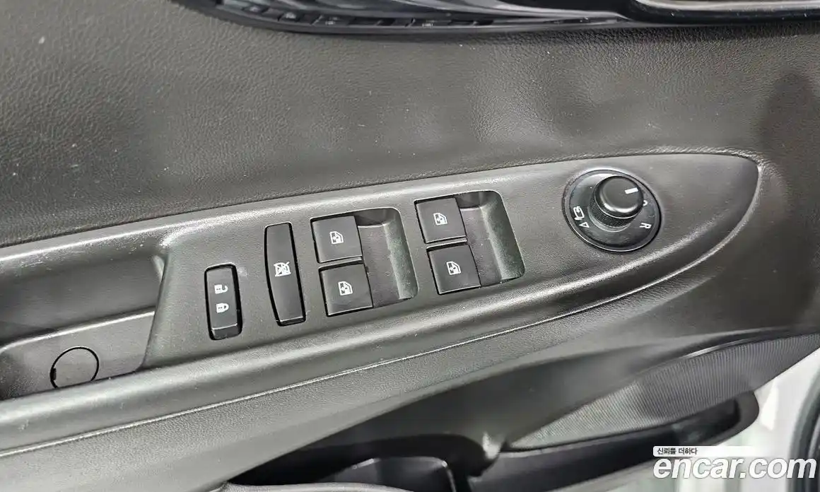 Chevrolet Spark 2016 1.0 Автомат в Москве № 105389, фото 17