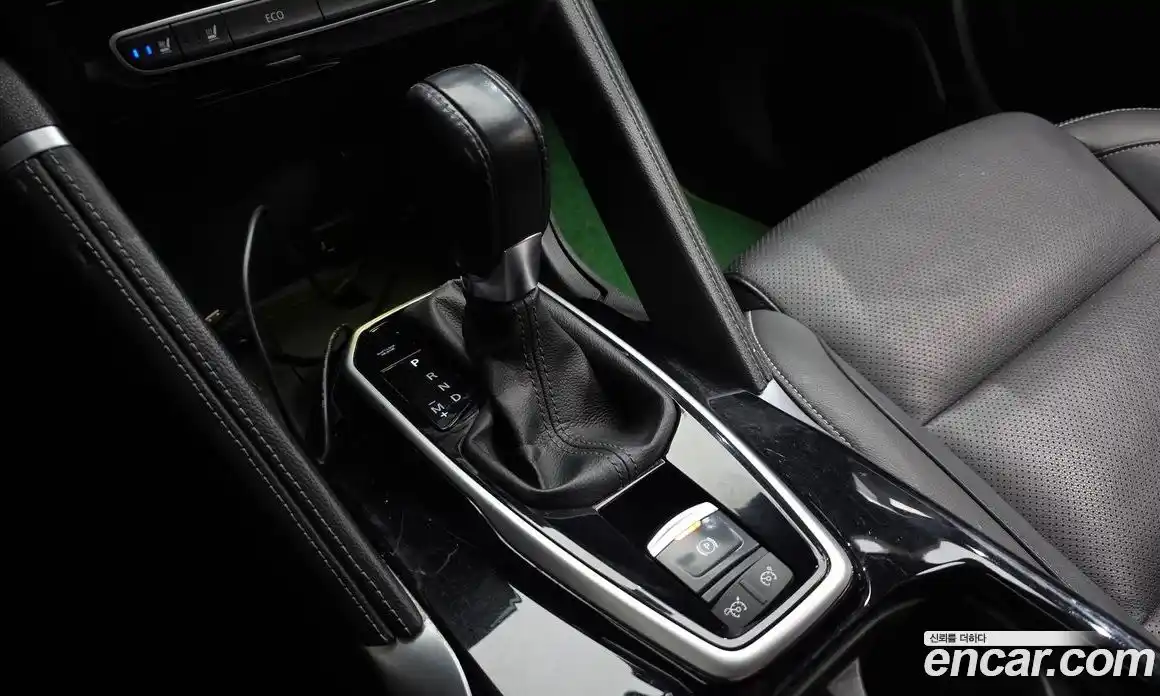 Renault QM6 2023 2.0 Автомат в Москве № 106297, фото 15