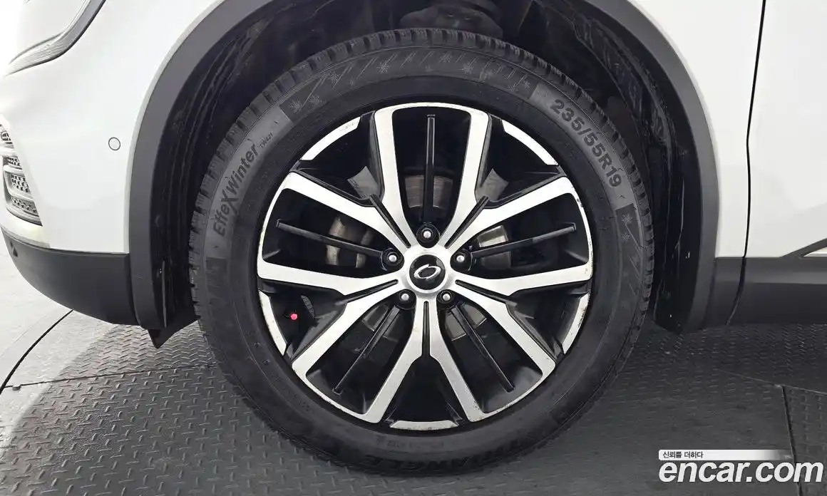 Renault QM6 2023 2.0 Автомат в Москве № 106297, фото 2