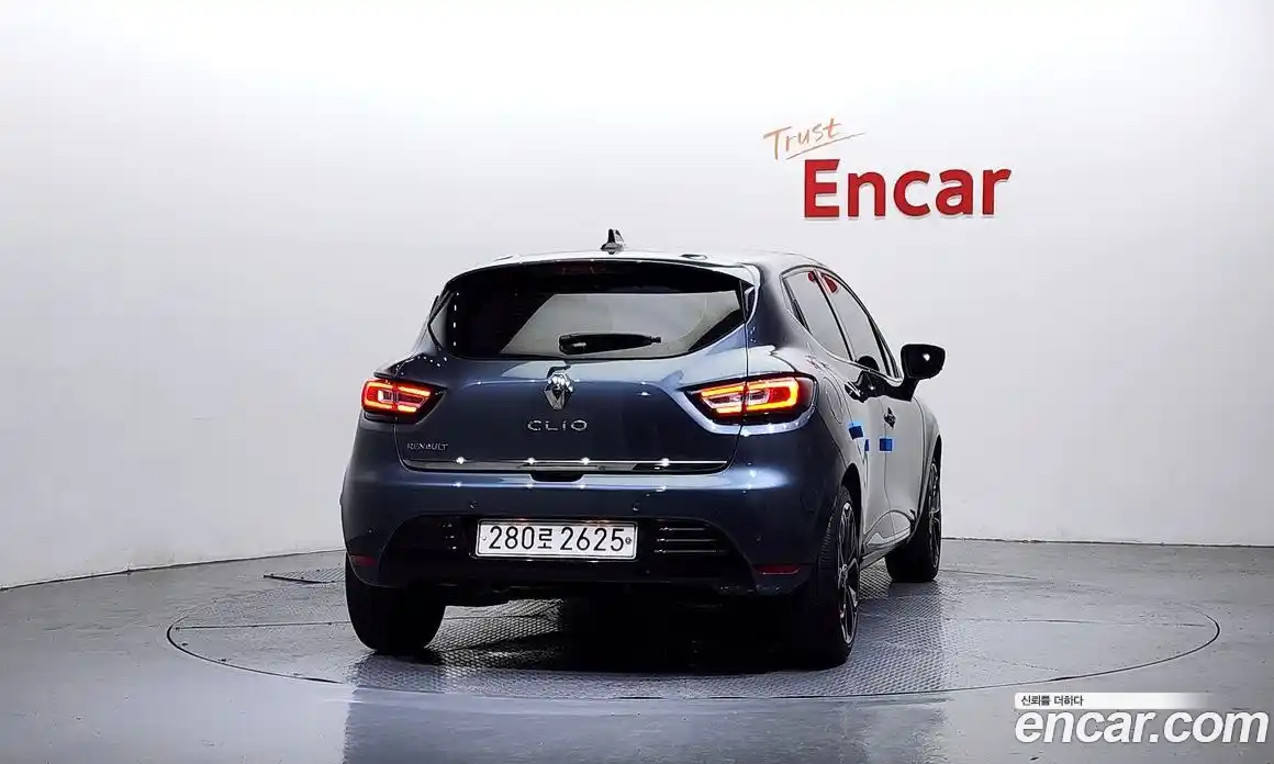 Renault Cilo 2019 1.5 Автомат в Москве № 107319, фото 1