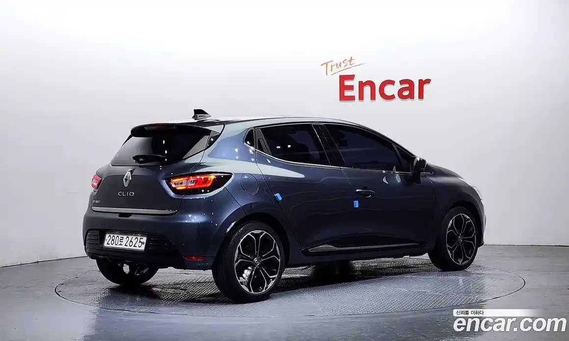 Renault Cilo 2019 1.5 Автомат в Москве № 107319, фото 19