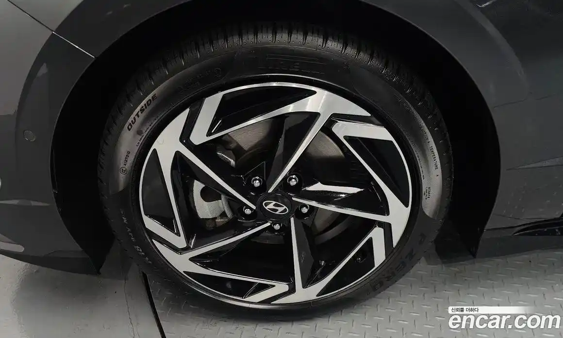 Hyundai Sonata 2024 1.6 Автомат в Москве № 107885, фото 5