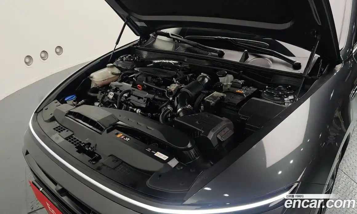 Hyundai Sonata 2024 1.6 Автомат в Москве № 107885, фото 6