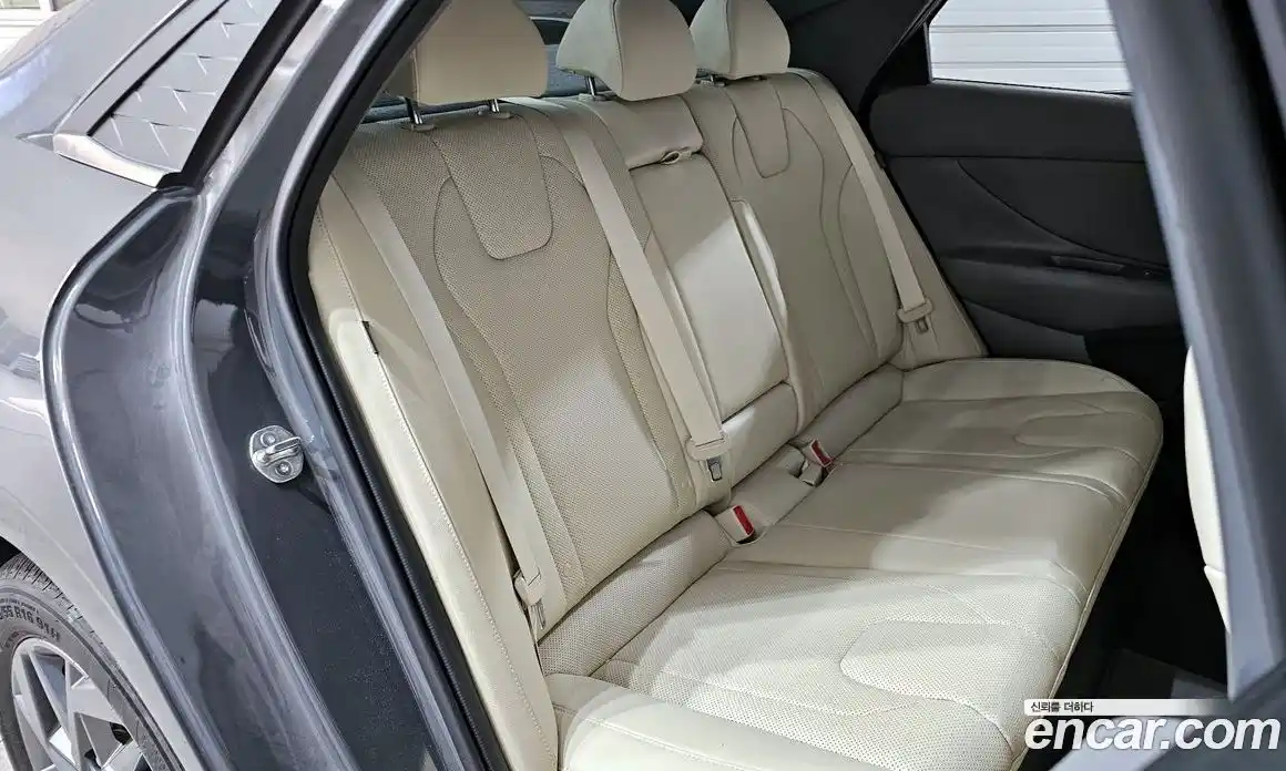 Hyundai Avante 2024 1.6 Автомат в Москве № 109377, фото 13