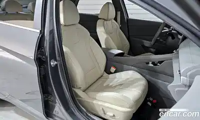 Hyundai Avante 2024 1.6 Автомат в Москве № 109377, миниатюра 4