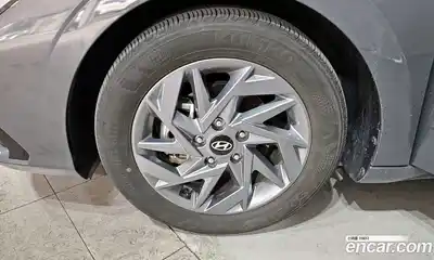 Hyundai Avante 2024 1.6 Автомат в Москве № 109377, миниатюра 10