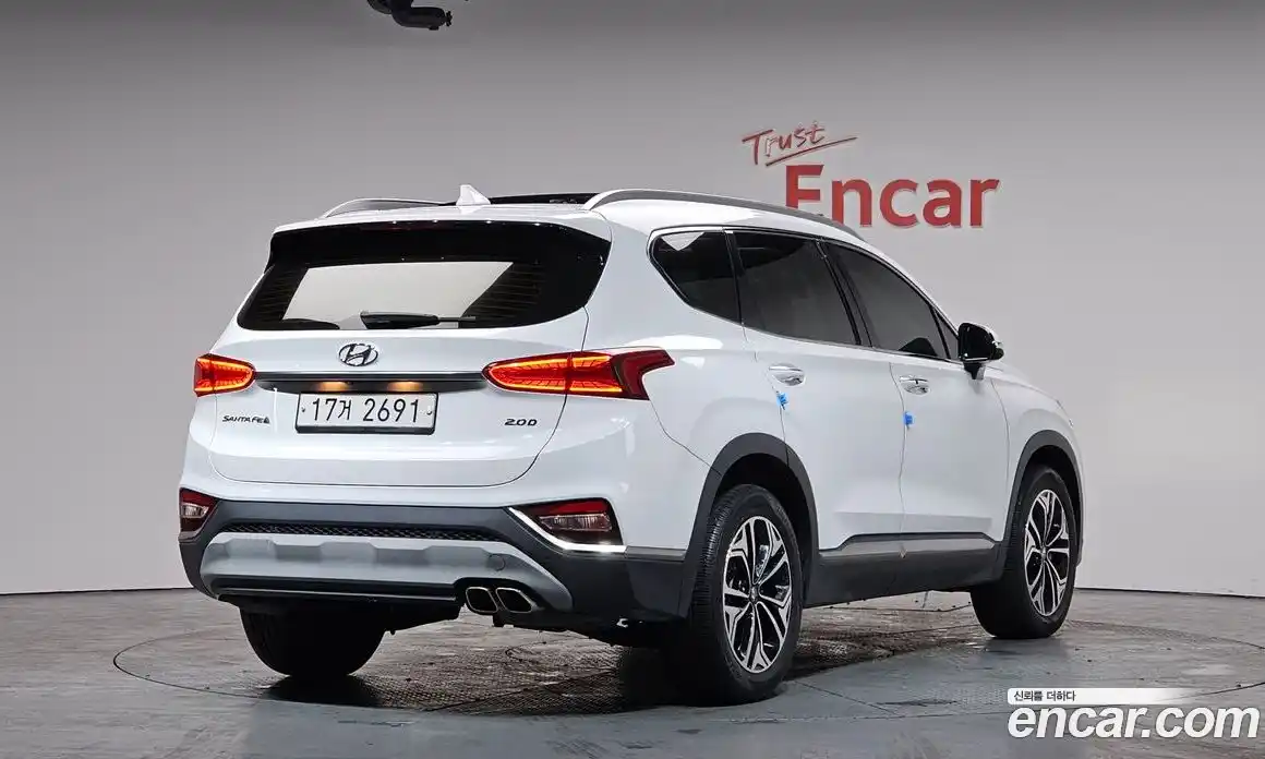 Hyundai Santa Fe 2019 2.0 Автомат в Москве № 110397, фото 14