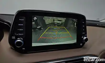 Hyundai Santa Fe 2019 2.0 Автомат в Москве № 110397, миниатюра 3